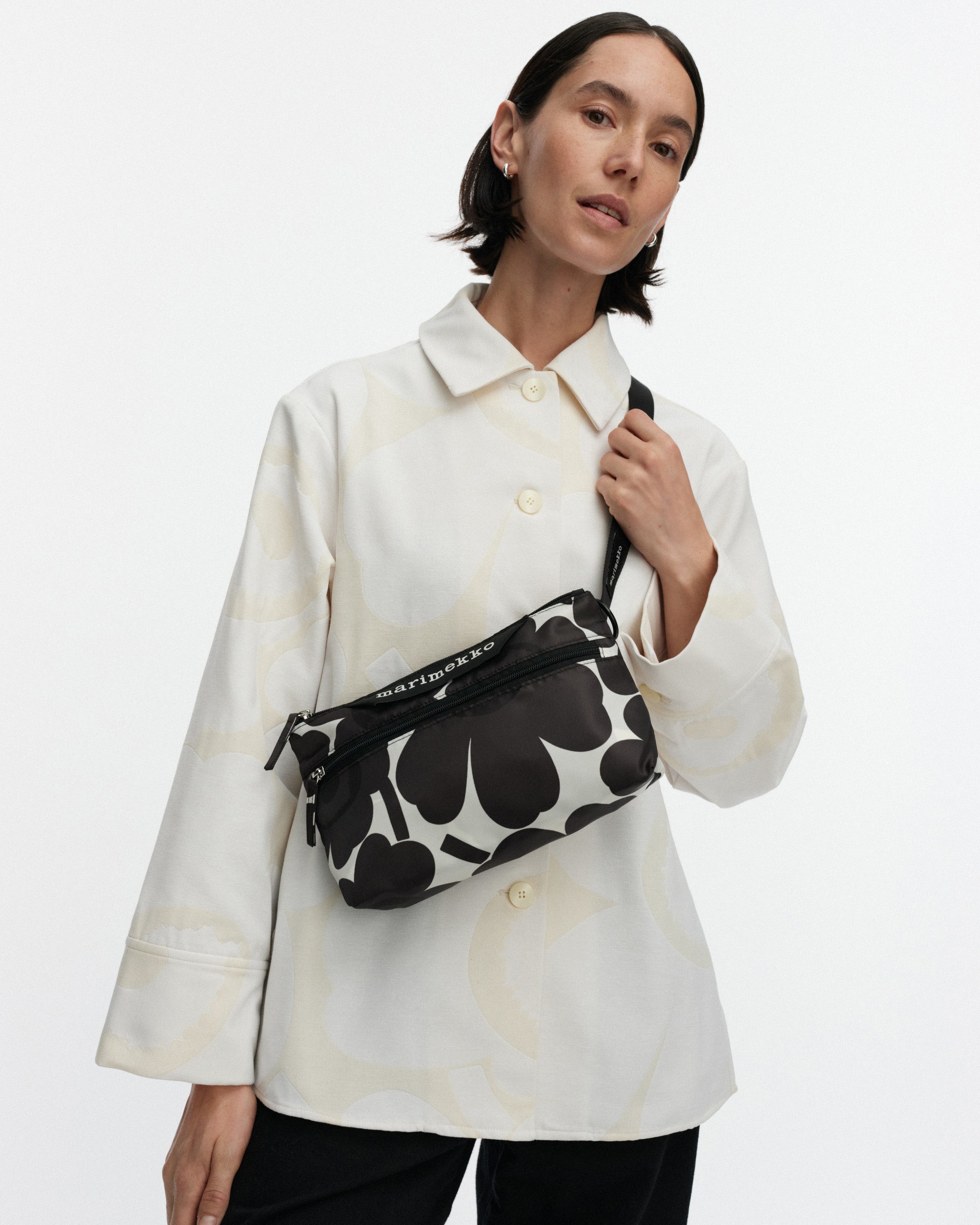 neat crossbody unikko s ショルダーバッグ 新品未使用 marimekko 