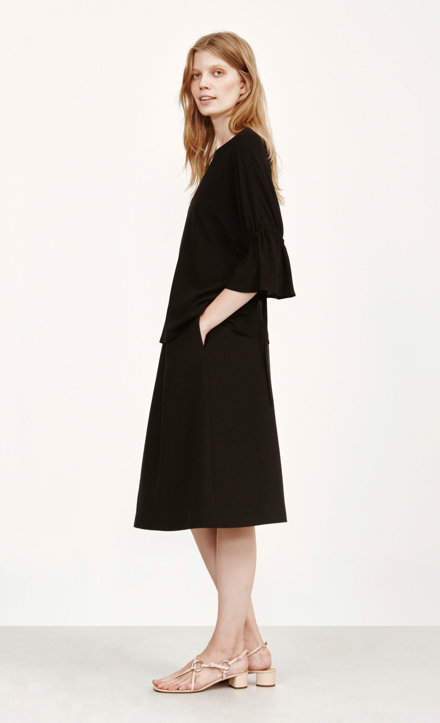 Solid Vis Blouse with Butterfly Sleeves