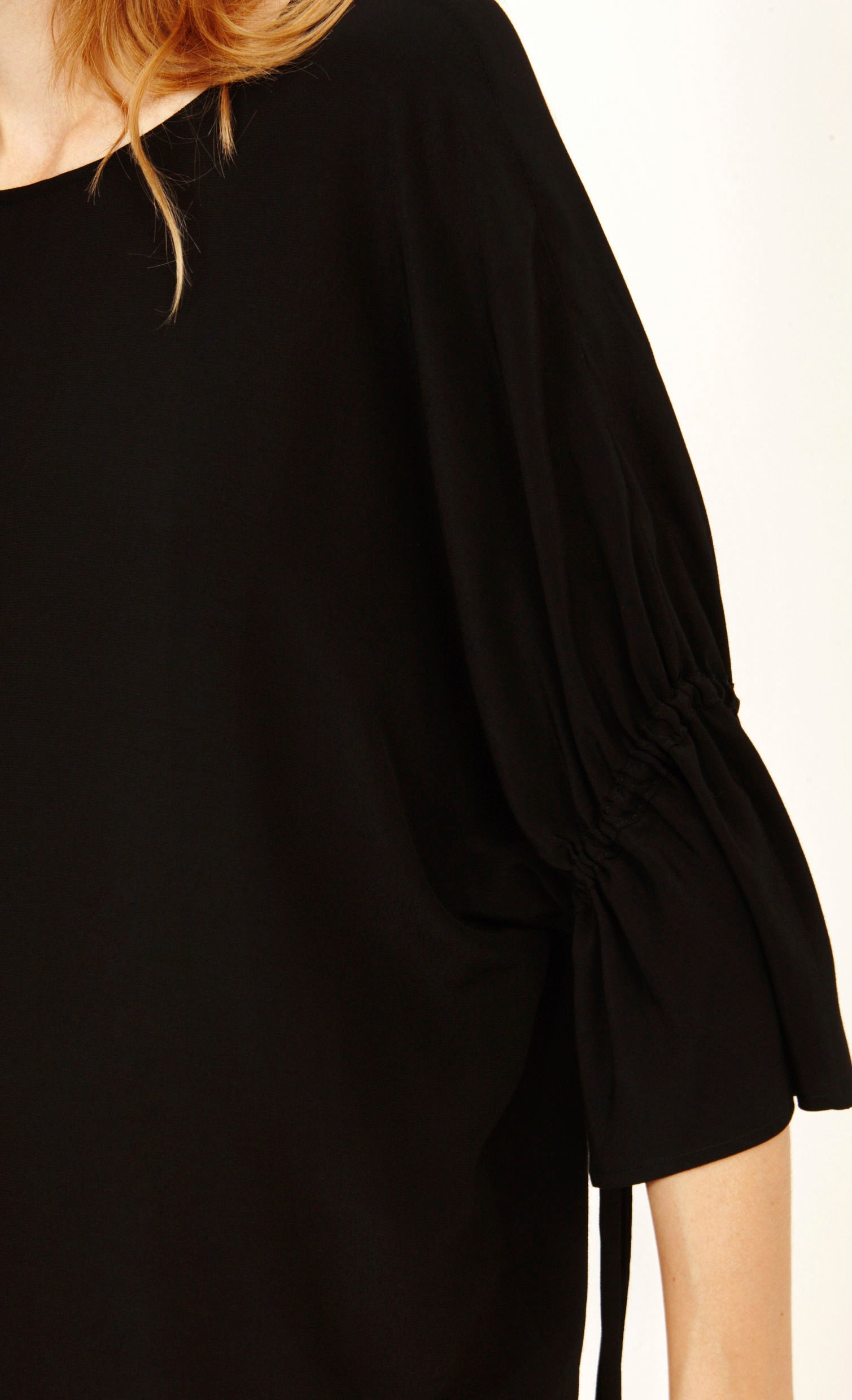Solid Vis Blouse with Butterfly Sleeves