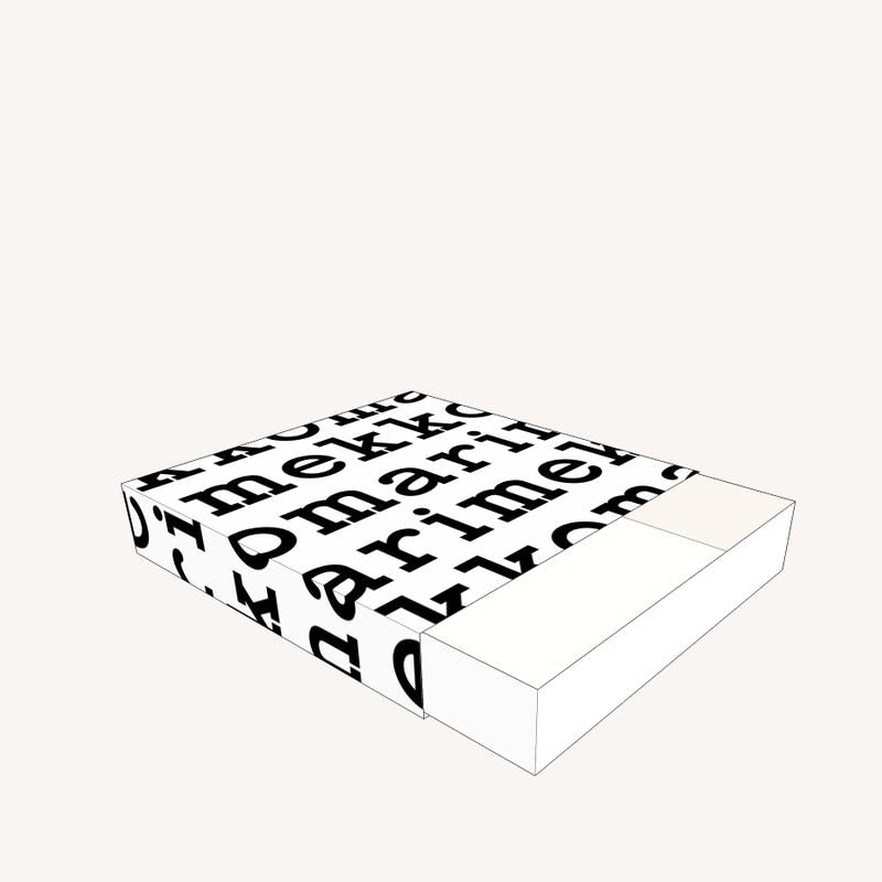 Logo Gift Box S - W26 x D5 x H27 cm