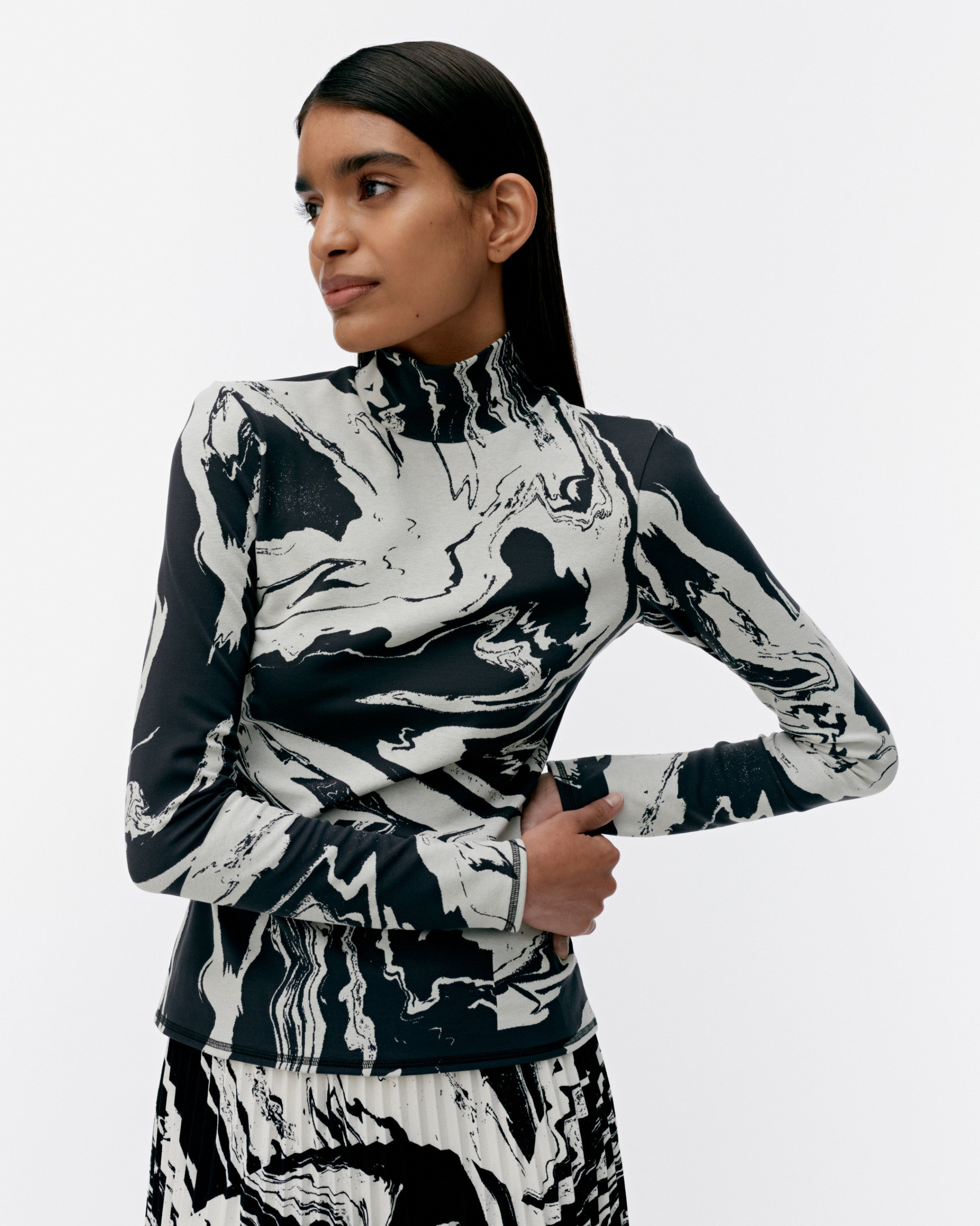 Jakala Marras Turtleneck Long Sleeve 60cm