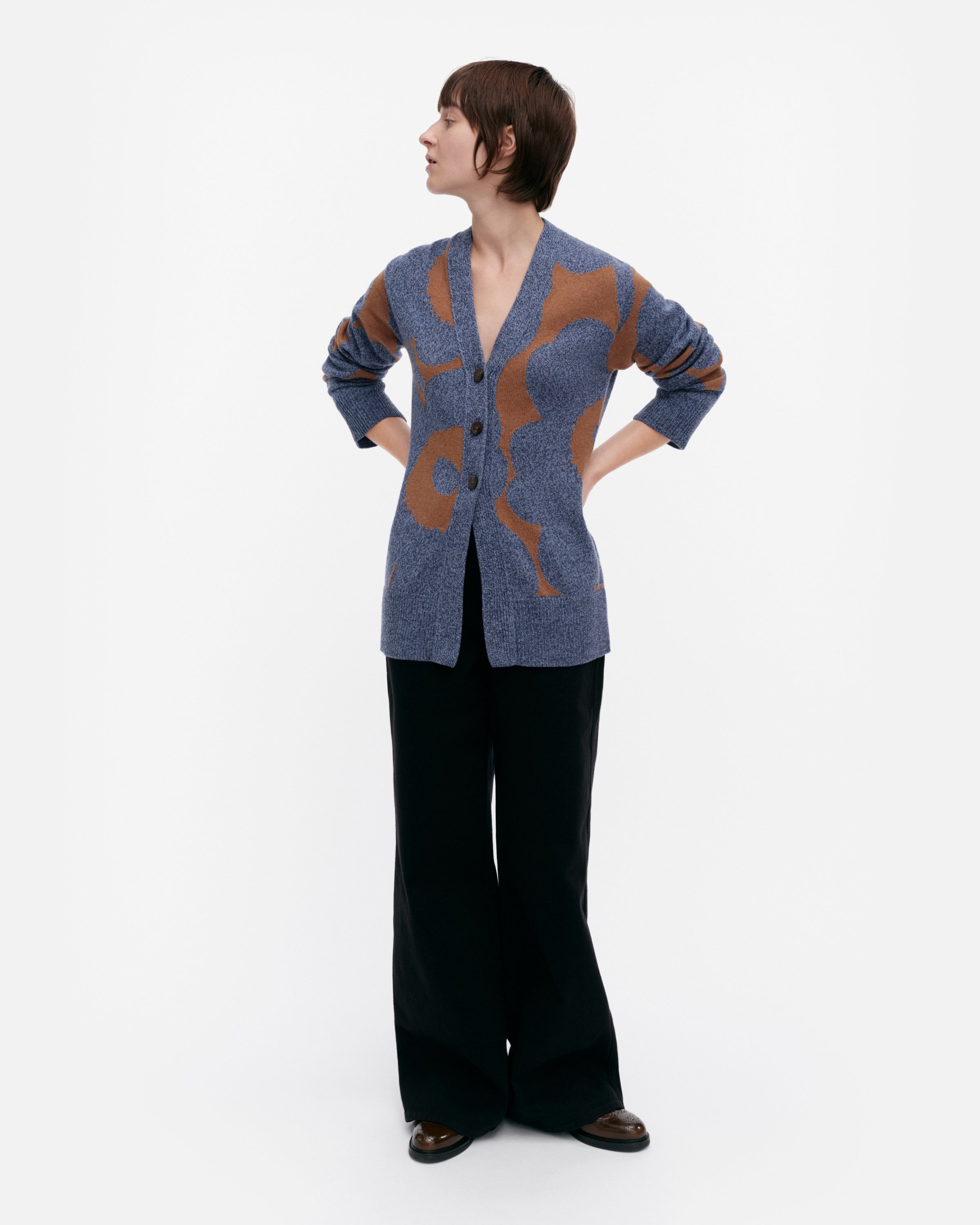 Kumma Unikko Vneck Knitted Cardigan 70cm