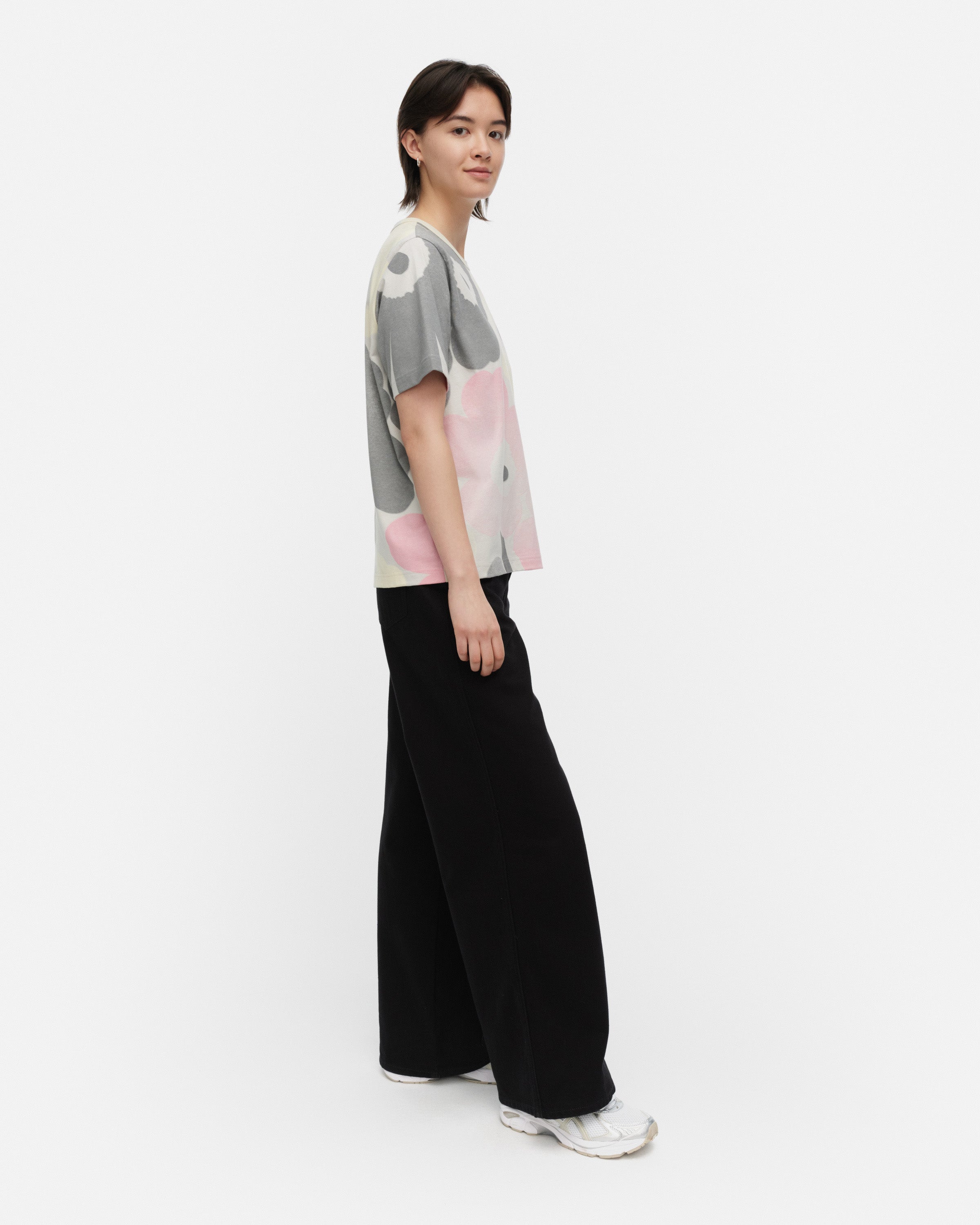Asia Exclusive Kioski Erna Unikko Short Sleeve Top 63cm