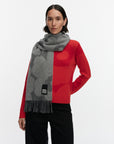Identtinen Unikko Scarf