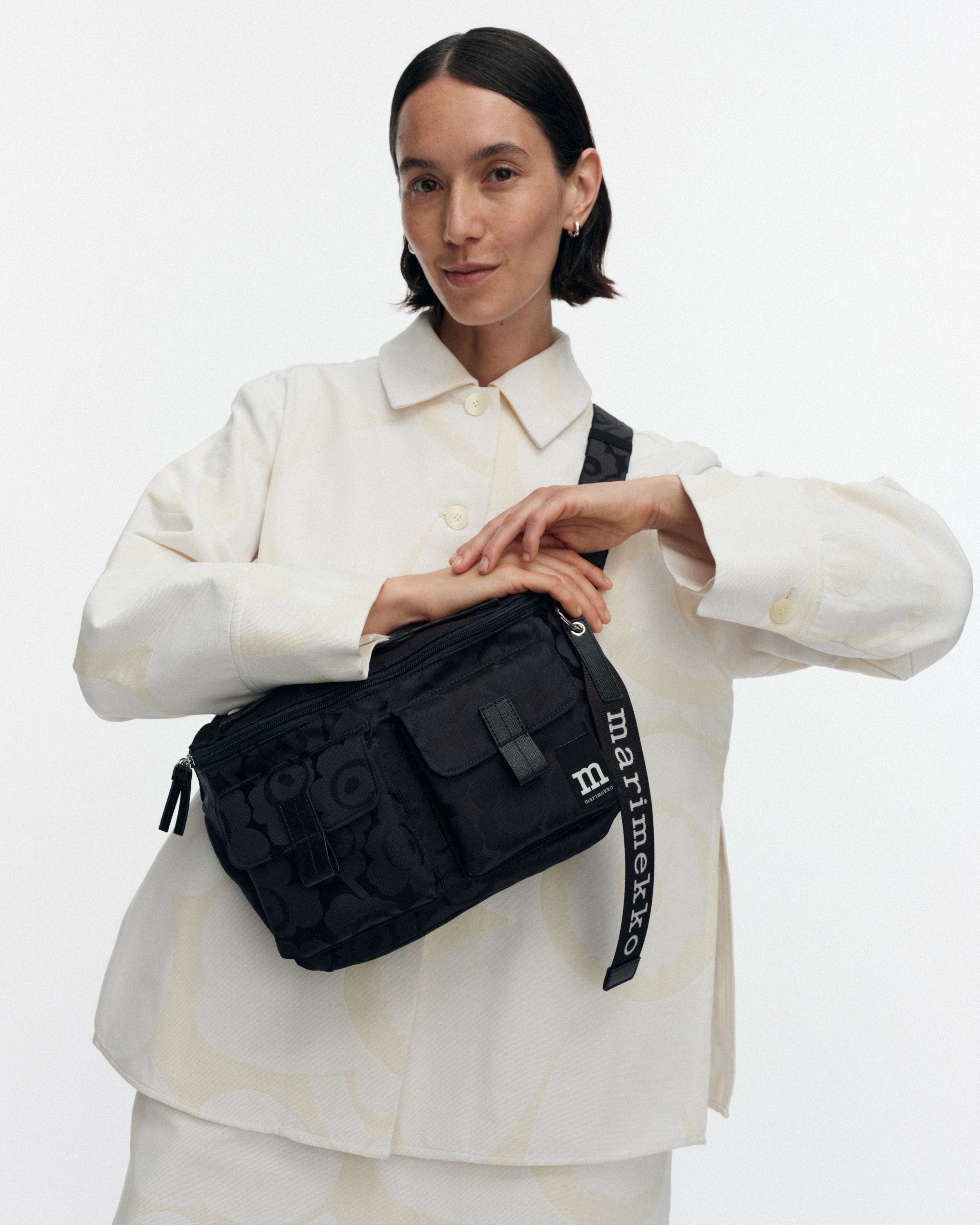 Sling Bag Medium Unikko Shoulder Bag