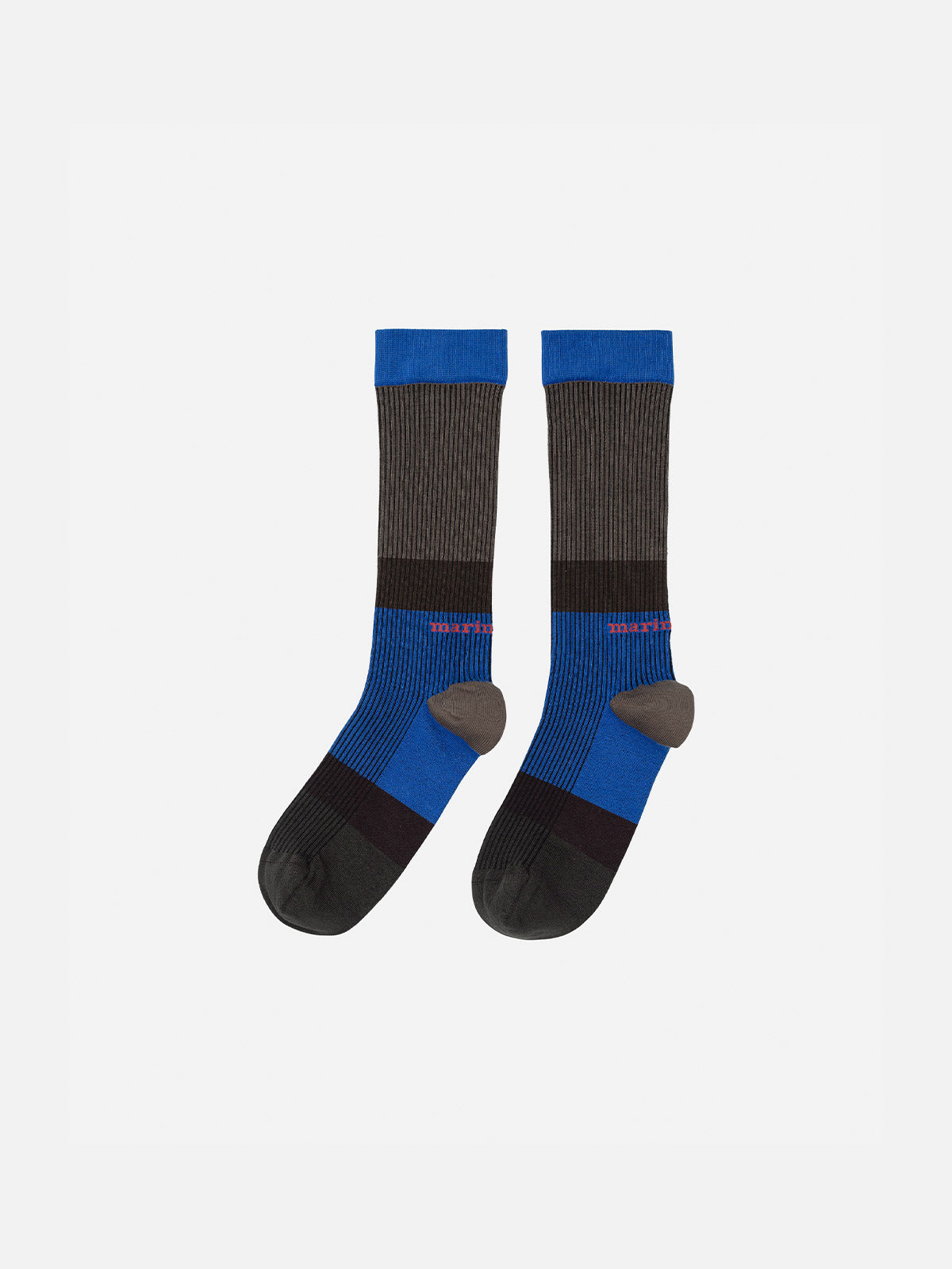 Fakta Hennika Socks