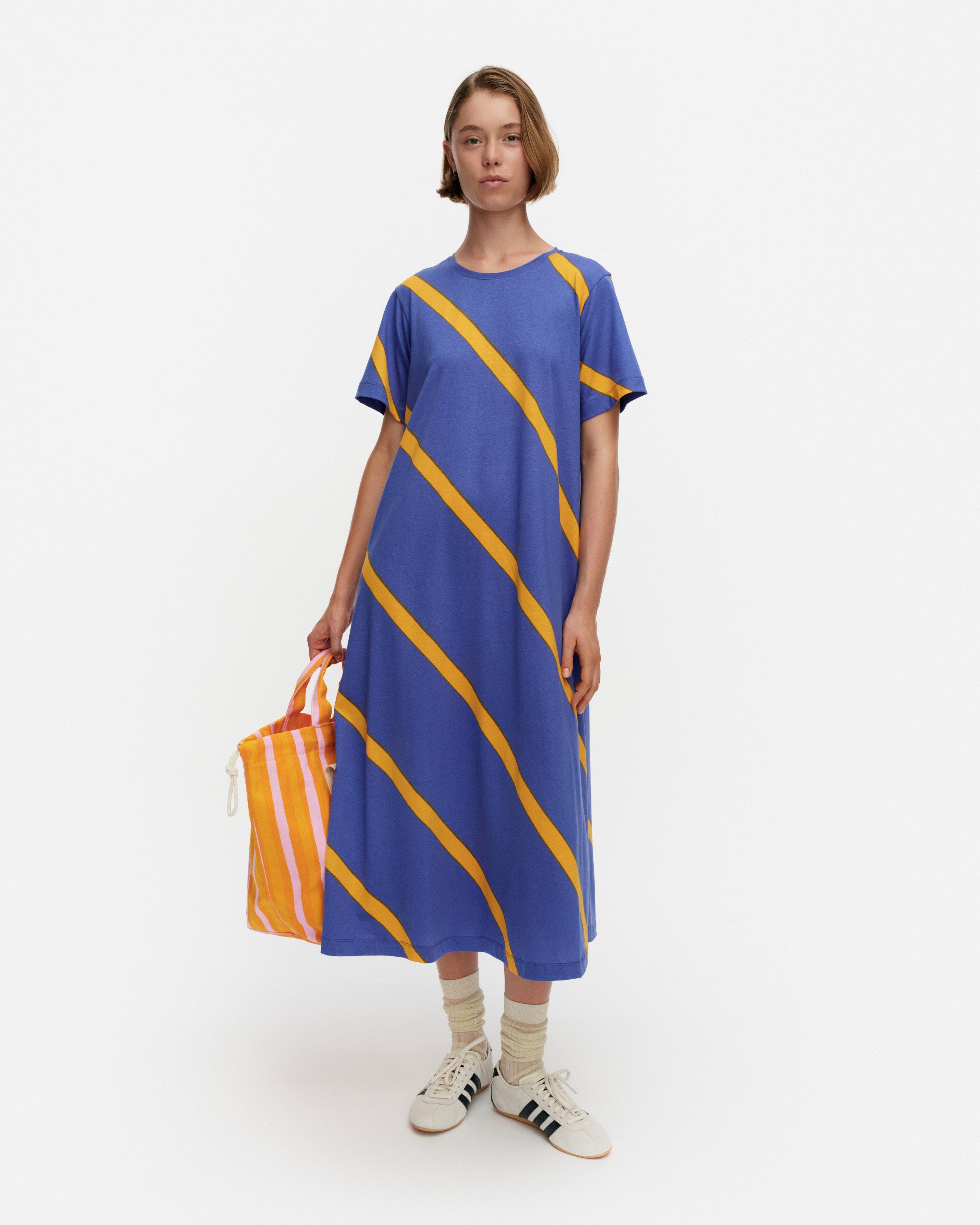 Pisteinen Basso Dress 123cm