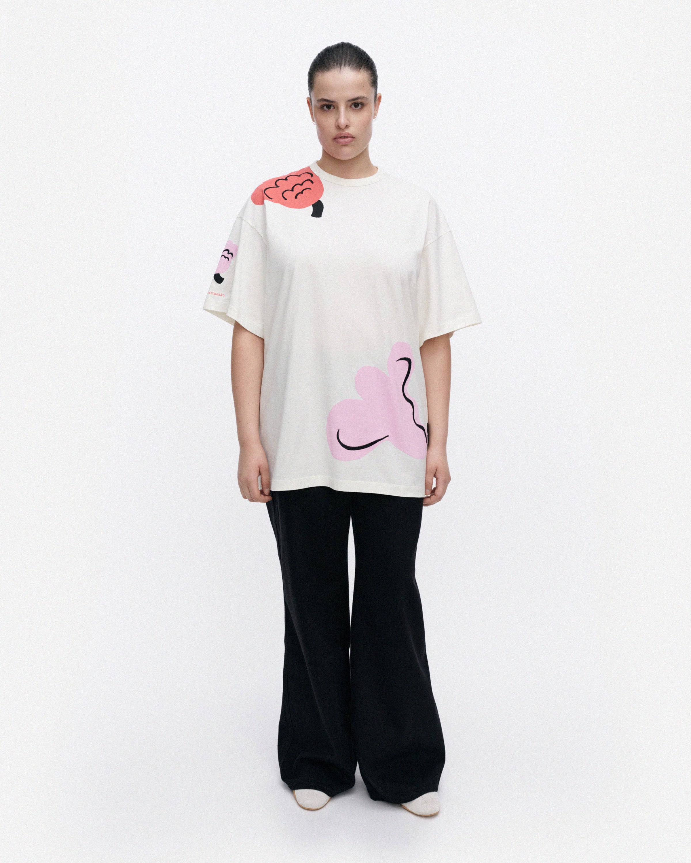 Puhua Kukasta Kukkaan Placement Short Sleeve Top 79cm