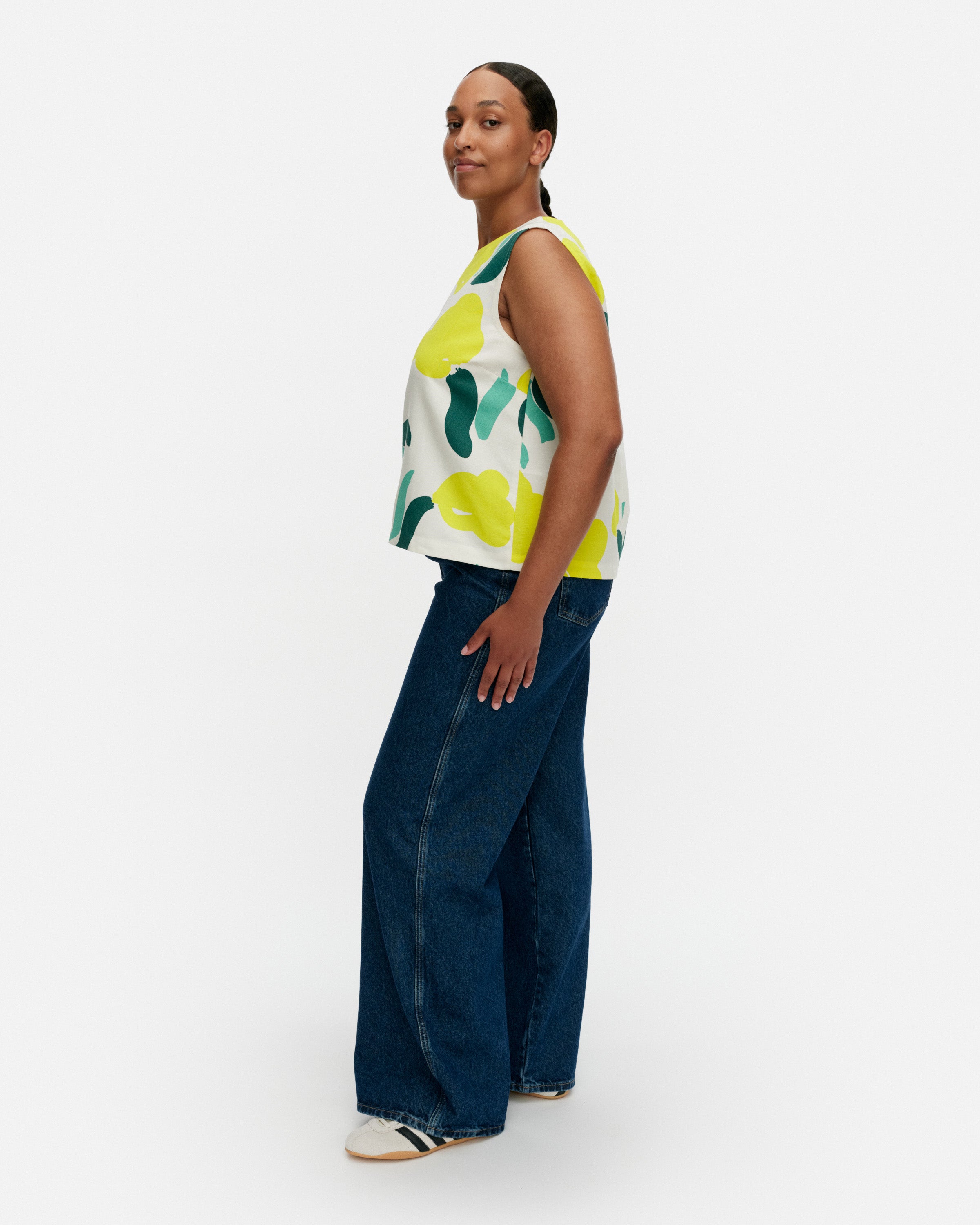 Erilaisia Lemmitty Woven Vest