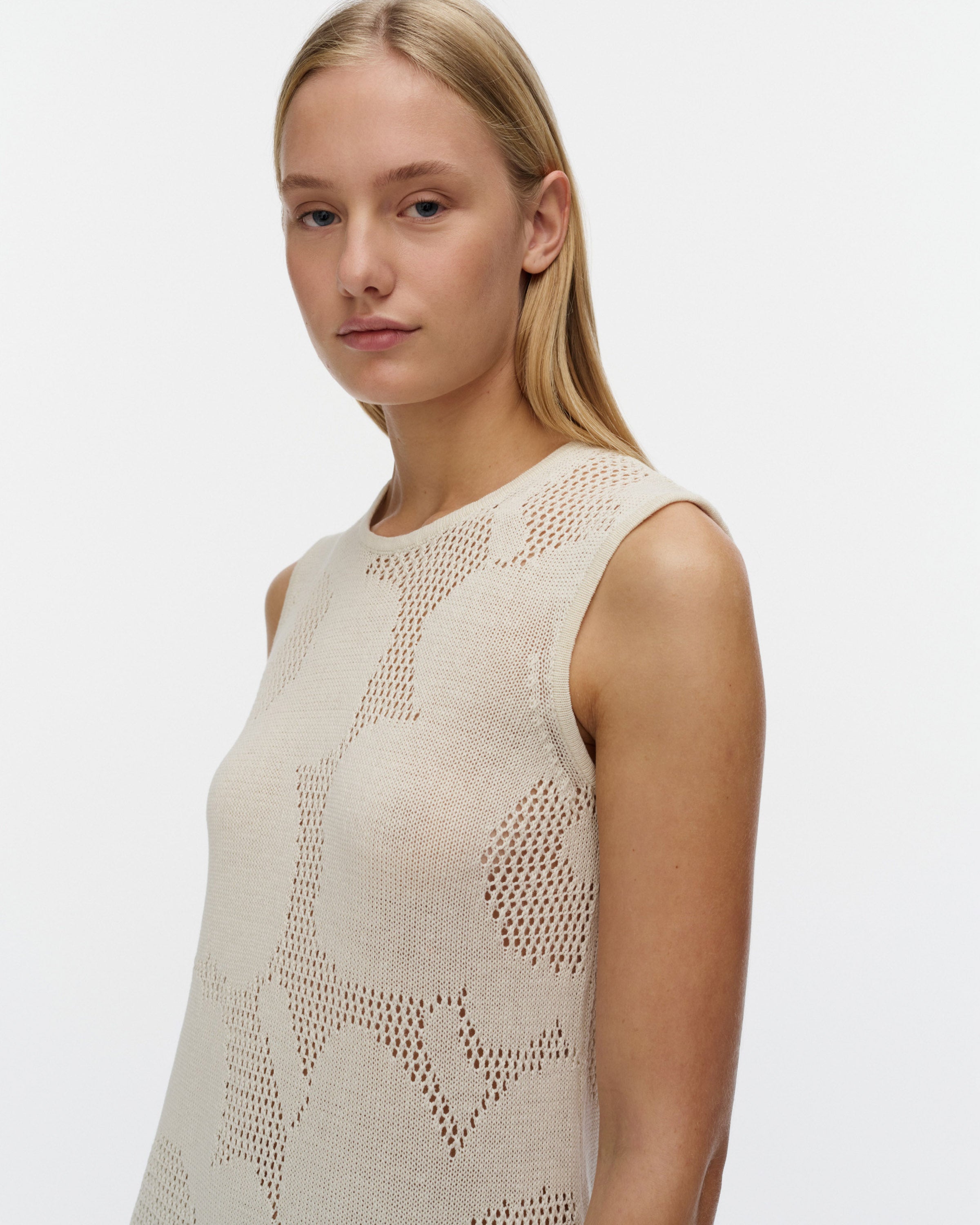 Luonnos Unikko Knitted Dress