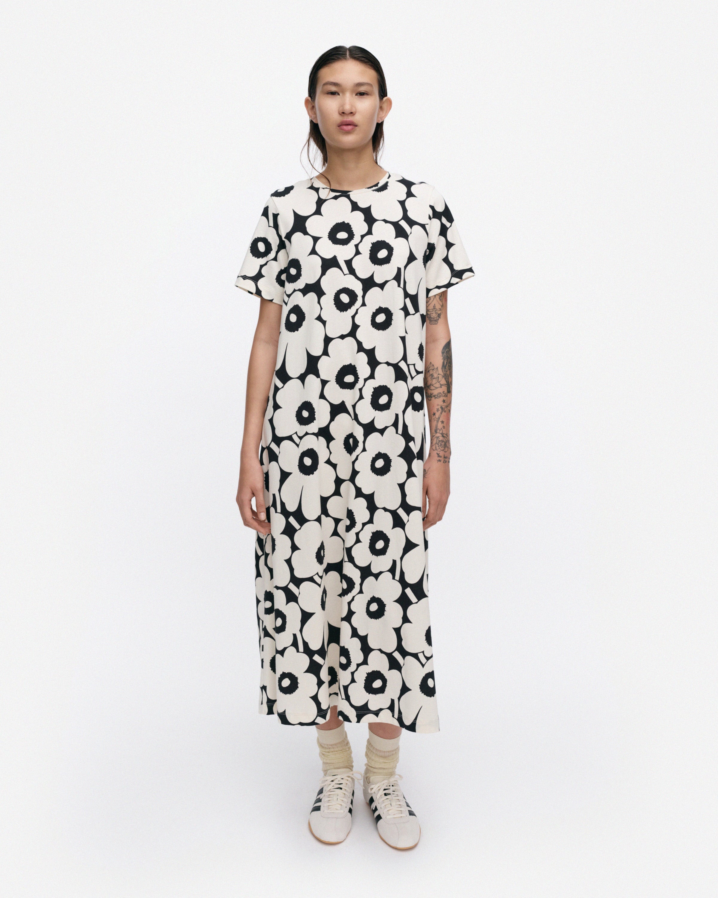 Pisteinen Unikko Dress 123cm