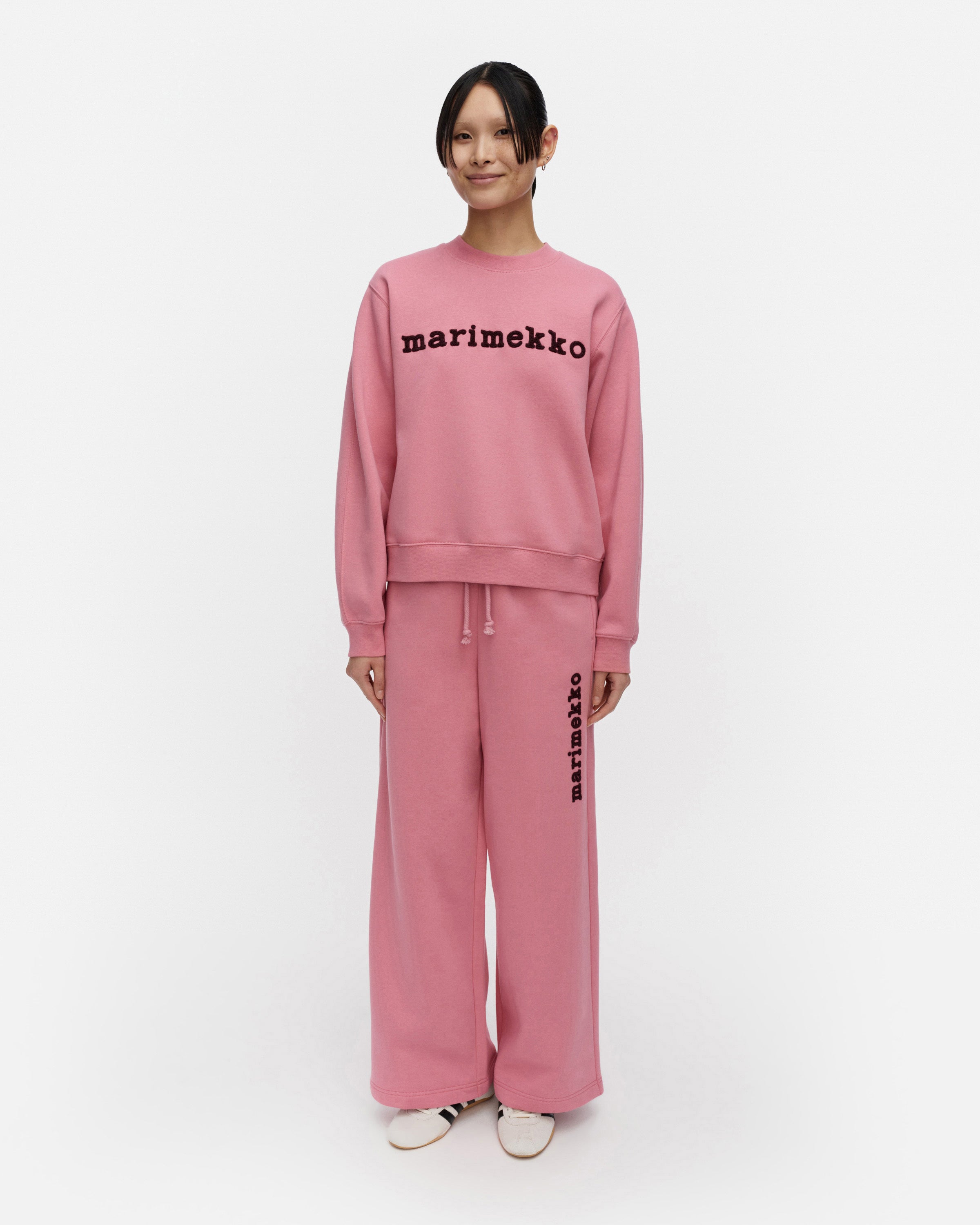 Kioski Kikapo Logo Placement Fleece Sweatpants