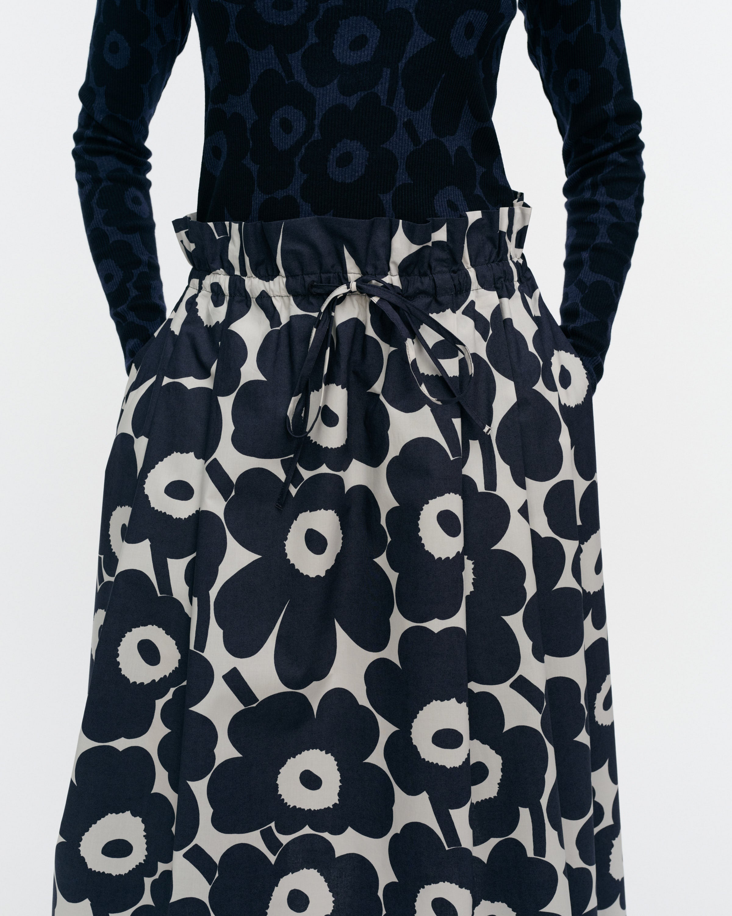 Asia Exclusive Kirjoitus Unikko Skirt