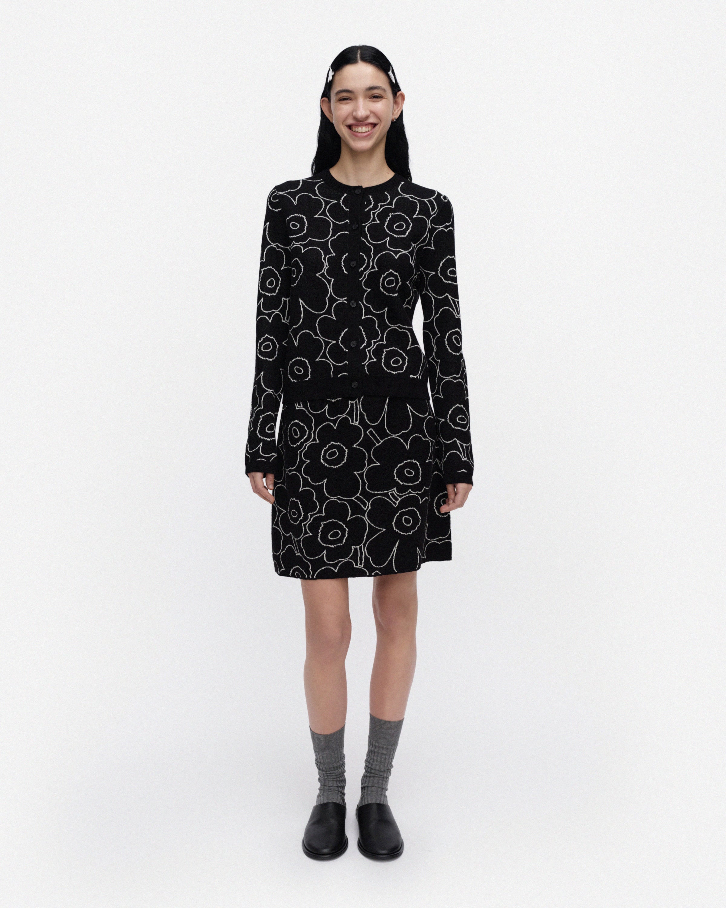 Villi Outline Unikko Knitted Cardigan
