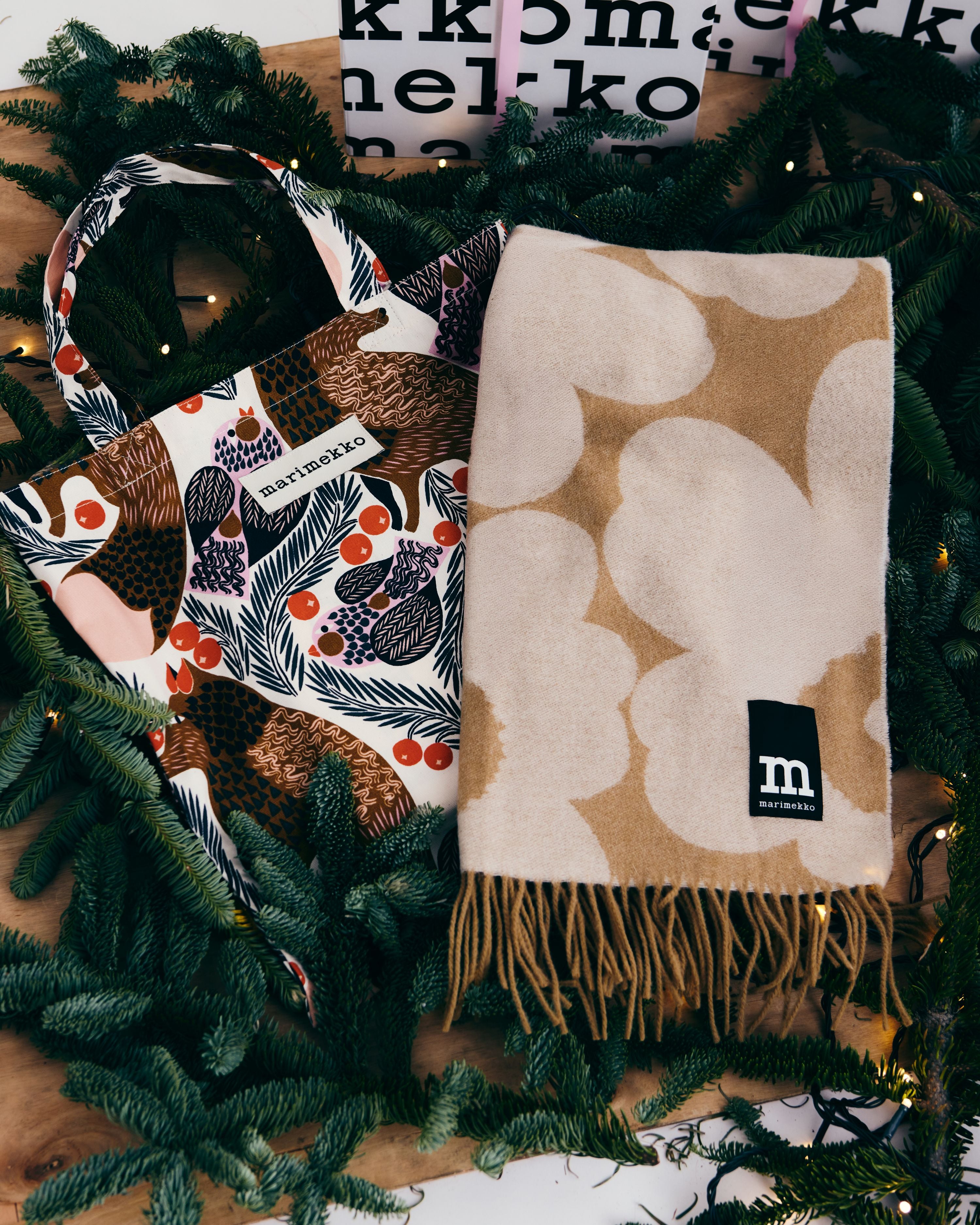 2026 Holiday Combo Set A - Scarf & Totebag